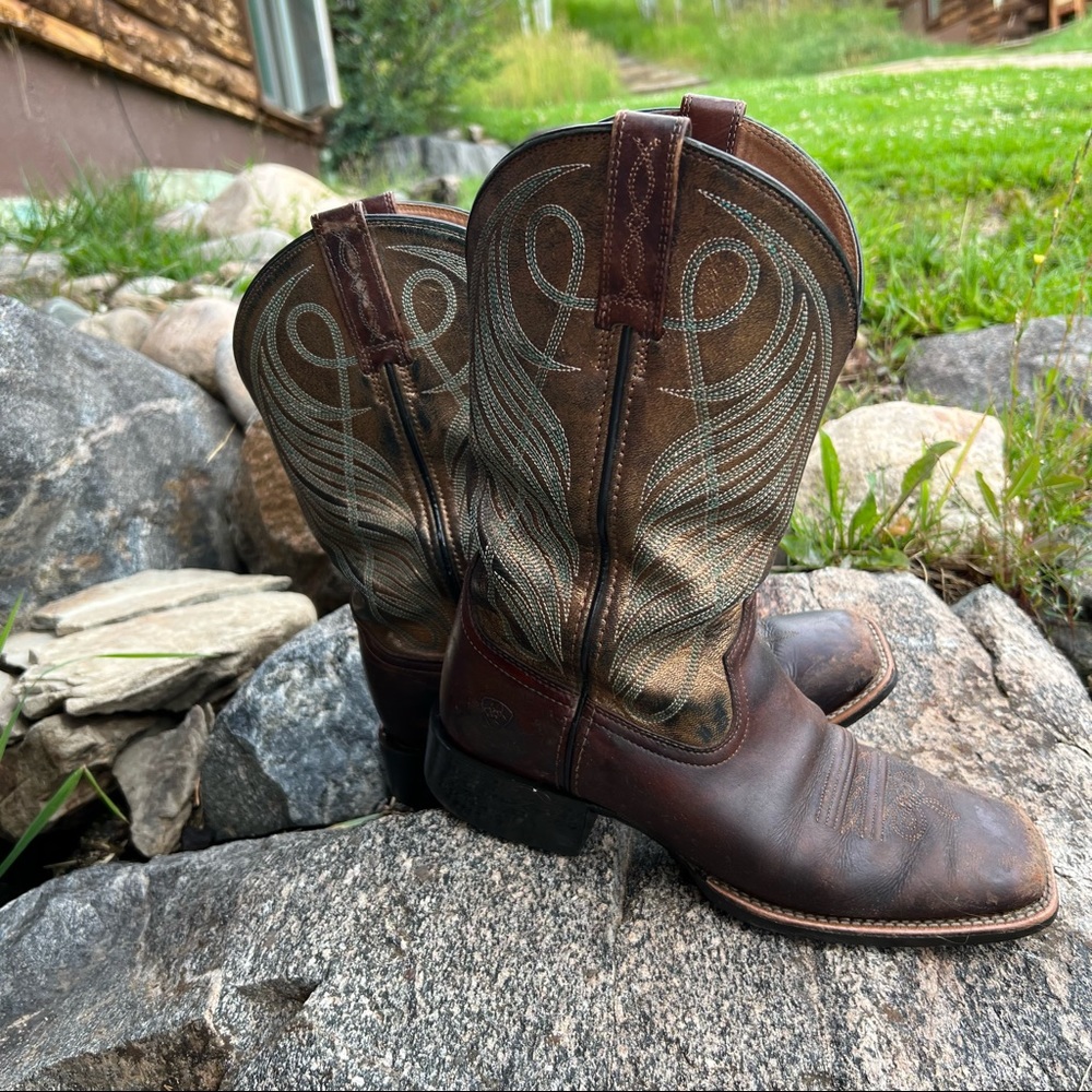 Ariat Round Up Western Square Toe Boots 8.5